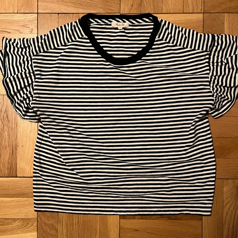 Madewell Women’s Black and White Stripe Ruffle Sleeve Top